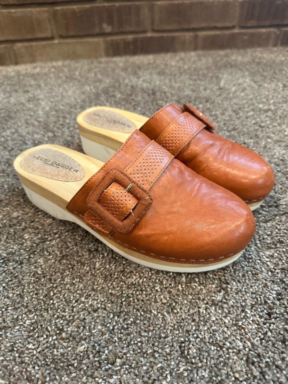 Kelsi Dagger Brooklyn Carve Leather Clogs 6.5 Boho Retro Mule